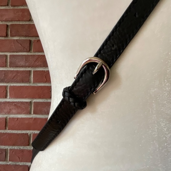 •Isabella Fiore Leather Suede Black And White Tribal Print Zip Crossbody NWT - Picture 13 of 16